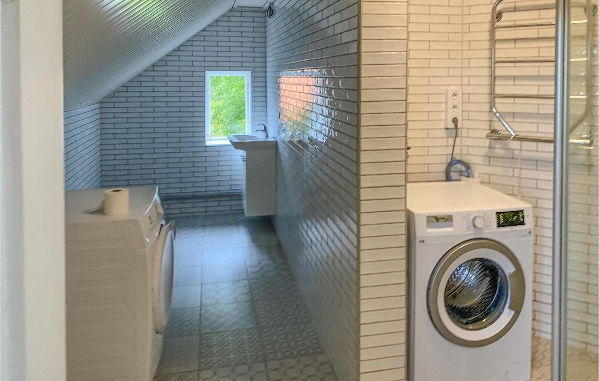 Awesome Home In Oedeshoeg With Wifi Экстерьер фото